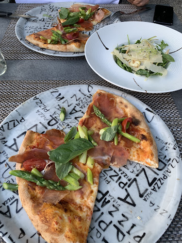 Av. du Théâtre 12, 1003 Lausanne