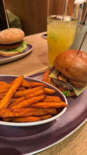 HANS IM GLÜCK - BASEL Steinenvorstadt - Gastronomie und Hotellerie