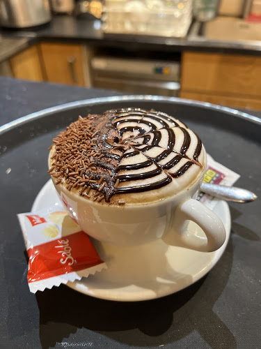 Le Chat Rouge, Olinda Rodrigues Da Cruz - Vevey