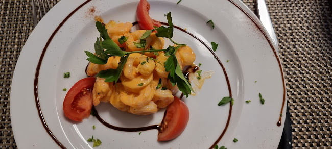 Opinii despre Bella Donna Sàrl în La Chaux-de-Fonds - Gastronomie und Hotellerie