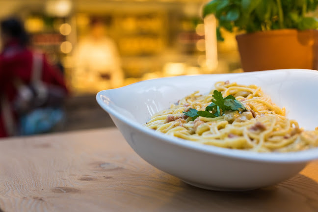 Kalanderpl. 9, 8045 Zürich