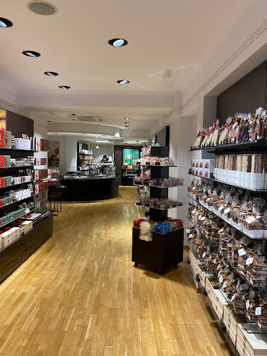 Läderach | Schweiz | Bern | Marktgasse - Gastronomie und Hotellerie