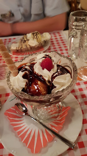 Opinii despre Restaurant il Faro Dübendorf Militärflugplatz în Dübendorf - Gastronomie und Hotellerie