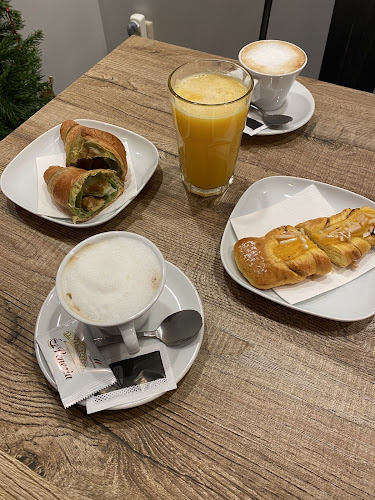 12Zero4 Ristorante - Wine bar - Caffetteria - Gastronomie und Hotellerie