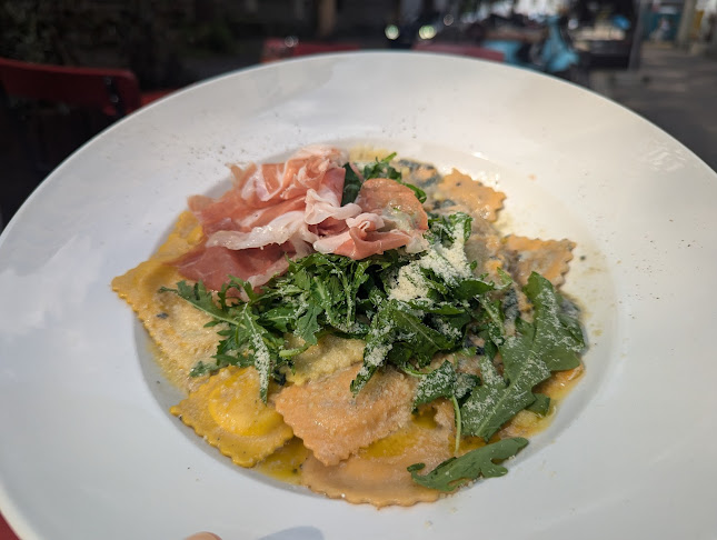 Opinii despre PASTARAZZI Hirschengraben în Luzern - Gastronomie und Hotellerie