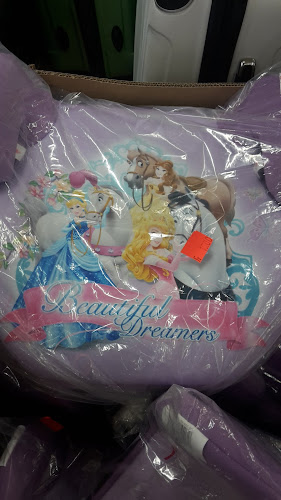 Pulcinella Sagl - Gastronomie und Hotellerie