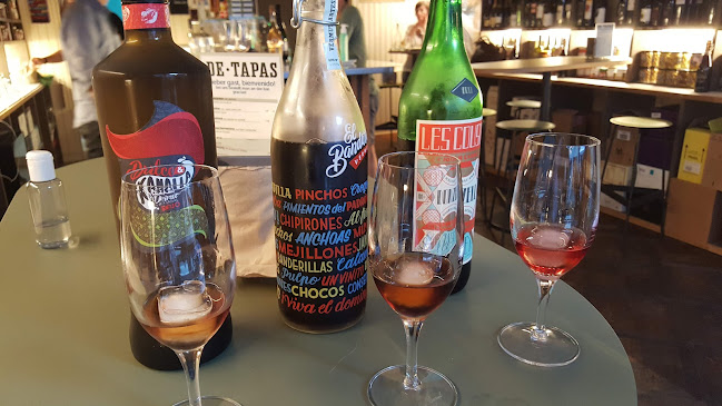 DE•TAPAS - BAR - BODEGA - COMESTIBLES - Gastronomie und Hotellerie