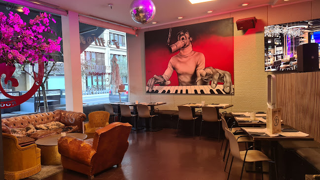 Funky Monkey Room - Geneva