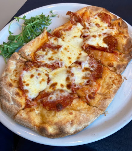 Opinii despre La Bella Vita în Dietikon - Gastronomie und Hotellerie