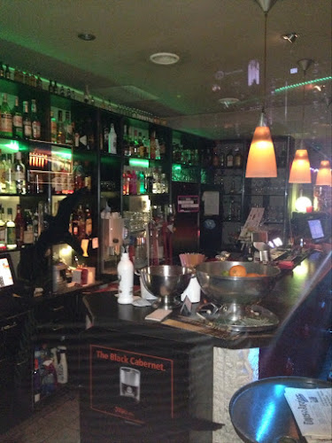 Opinii despre Catacombe Shisha Lounge în Basel - Gastronomie und Hotellerie