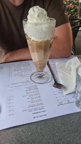 Kava Sàrl - Gastronomie und Hotellerie