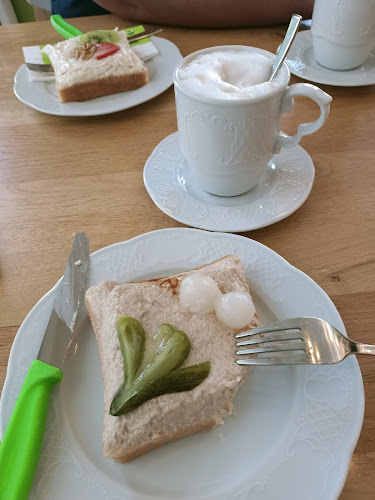 Confiserie Steinmann Gwatt Filiale Fit - Gastronomie und Hotellerie