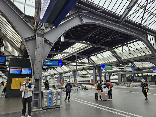 Stationsstrasse 6, 8713 Stäfa