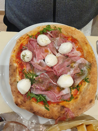 Opinii despre Hotel des Alpes (Les 3 frères) în Savigny - Gastronomie und Hotellerie