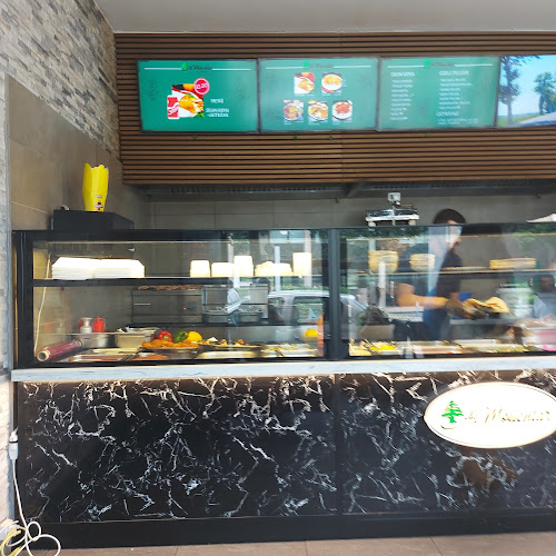 Opinii despre Al Mouchtar - Badenerstrasse în Zürich - Gastronomie und Hotellerie