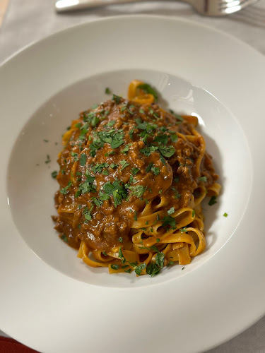 Opinii despre Centro Italiano în Zug - Gastronomie und Hotellerie