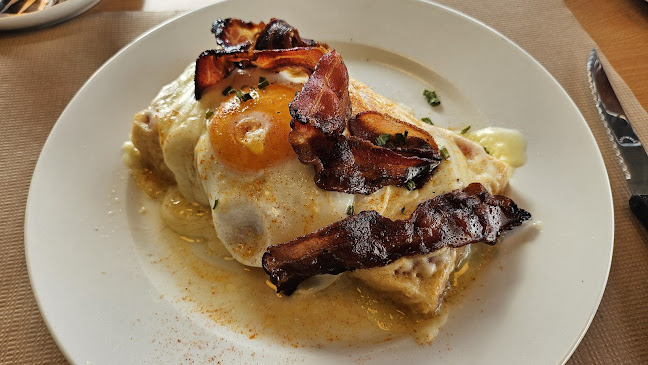 Opinii despre Cafe Konditorei Ryser în Schwyz - Gastronomie und Hotellerie