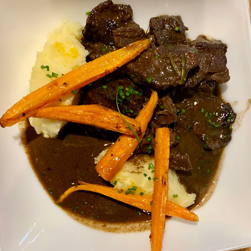 Opinii despre La Bise Restaurant în Carouge - Gastronomie und Hotellerie