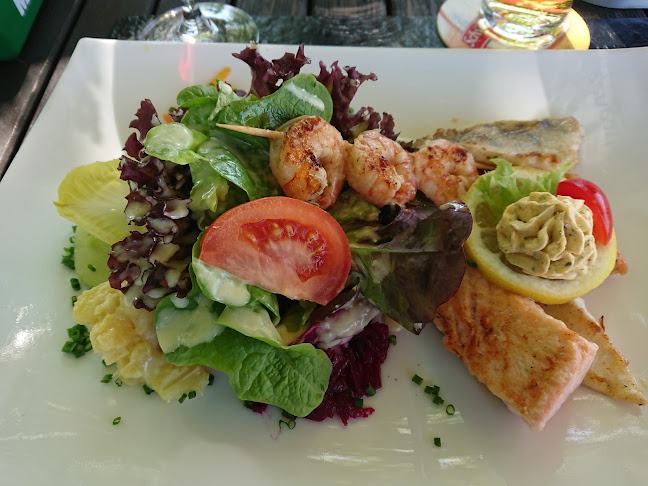 Opinii despre Restaurant Jägerhaus în Oberuzwil - Gastronomie und Hotellerie