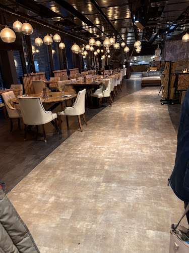 Comentarii opinii despre Noah Lyssach