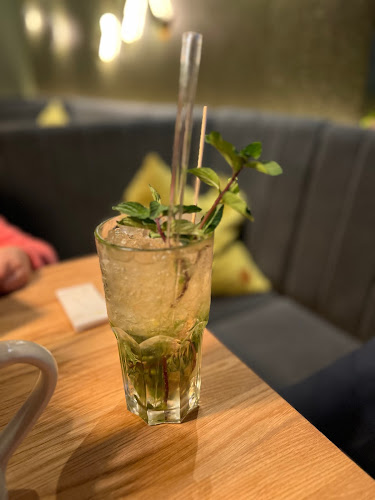 HANS IM GLÜCK - SPREITENBACH Shoppi Tivoli - Gastronomie und Hotellerie