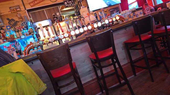 Mountain`s Akt Diner & Bar & Biergarten