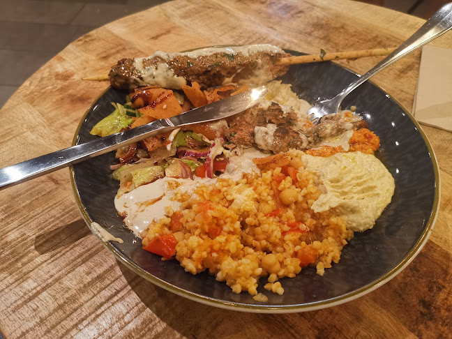 Opinii despre Libanese Food în Zürich - Gastronomie und Hotellerie