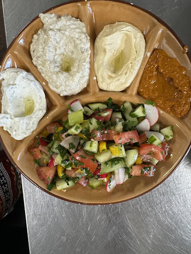 Opinii despre Babylon Restaurant مطعم عربي عراقي în Neuhausen am Rheinfall - Gastronomie und Hotellerie