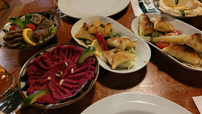 Opinii despre za‘atar în Zürich - Gastronomie und Hotellerie