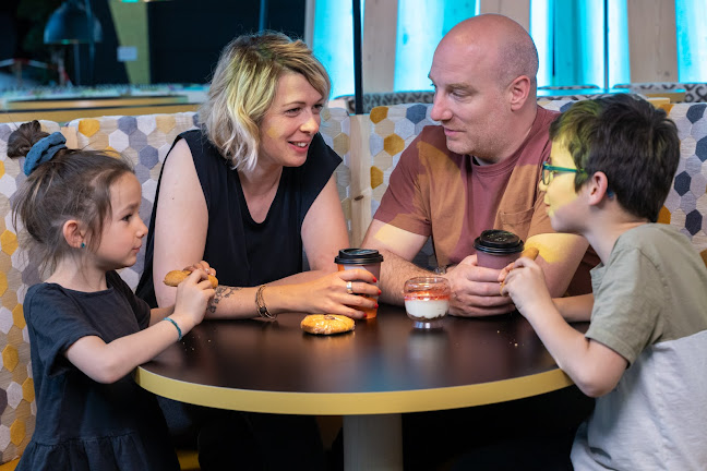 Comentarii opinii despre Coffee Island