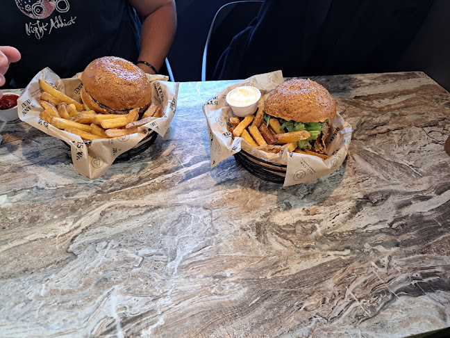 Comentarii opinii despre HolyCow! Gourmet Burger Co. GRANCIA