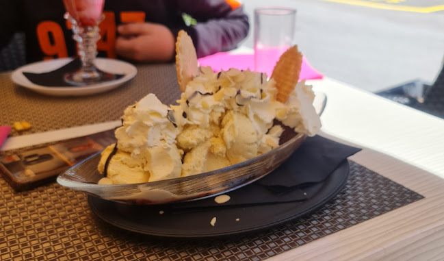 Pizzeria Trattoria Carbonia - Gastronomie und Hotellerie