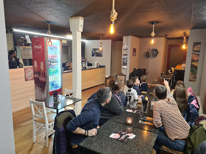 Thivii's Burger & Co.