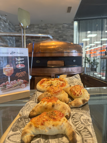 Comentarii opinii despre L'Artista