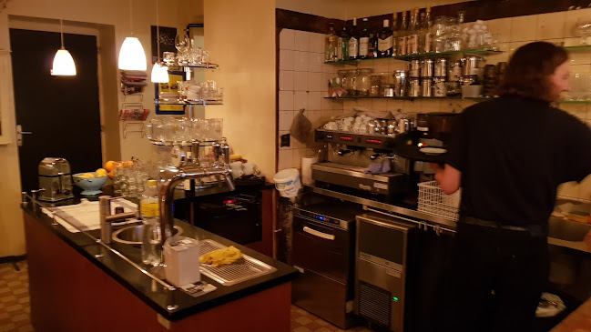 Opinii despre Café La Couronne d'Or în Lausanne - Gastronomie und Hotellerie