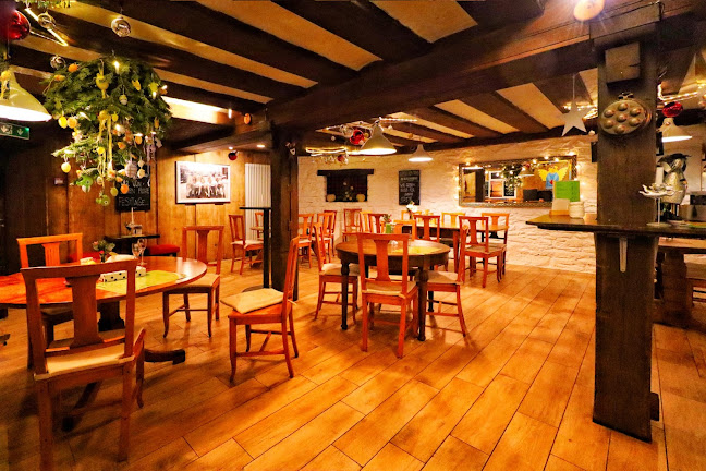 Opinii despre Alpen-APO-Theke în Interlaken - Gastronomie und Hotellerie