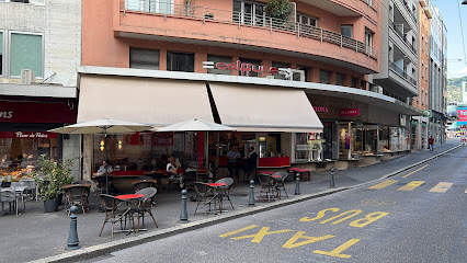 Le Chat Rouge, Olinda Rodrigues Da Cruz