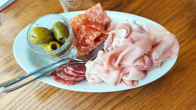 Opinii despre Bottega dei sapori Miglio GmbH în Dübendorf - Gastronomie und Hotellerie