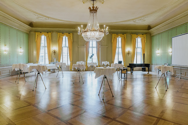 Comentarii opinii despre Zum Äusseren Stand