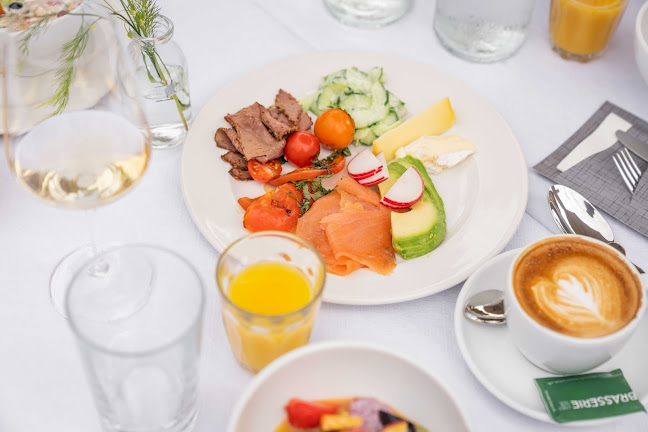 Opinii despre Brasserie LOK în St. Gallen - Gastronomie und Hotellerie