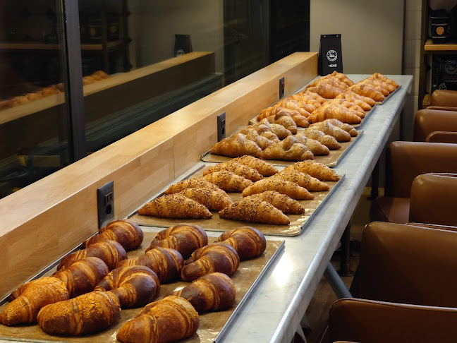 Opinii despre Caffè Spettacolo Biel SBB în Biel - Gastronomie und Hotellerie