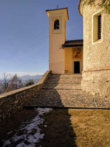Opinii despre Grotto Piret Sagl în Castel San Pietro - Gastronomie und Hotellerie