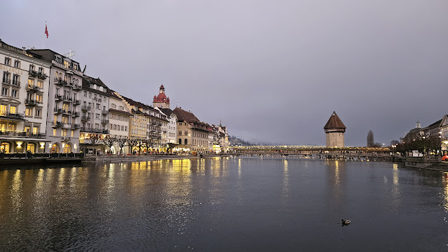 Opinii despre FONDUE HOUSE DU PONT în Luzern - Gastronomie und Hotellerie