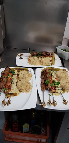 Opinii despre Restaurant Pizzeria Lory Bern în Bern - Gastronomie und Hotellerie