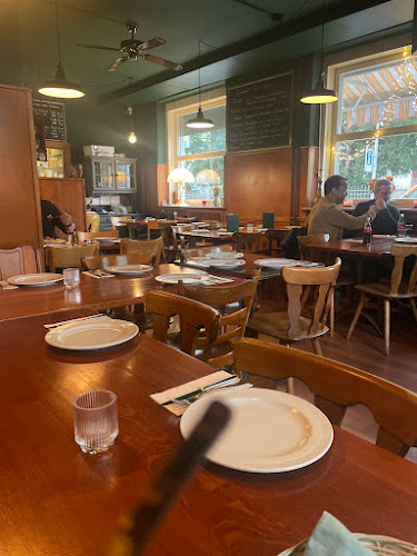 Opinii despre za‘atar în Zürich - Gastronomie und Hotellerie