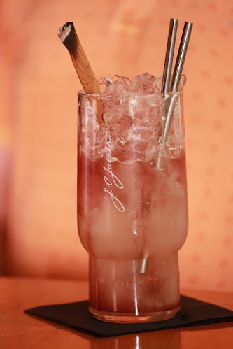 Comentarii opinii despre OscarOne Bar & Lounge