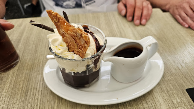 Zenhäusern Sion Place du Midi