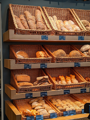 Bäckerei Hug - Zürich Stadelhoferplatz - Gastronomie und Hotellerie