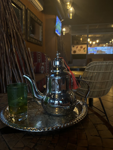 Opinii despre Al Manzil în Geneva - Gastronomie und Hotellerie