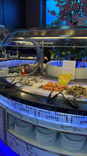 Opinii despre Brasserie Wok Royal în Neuchâtel - Gastronomie und Hotellerie